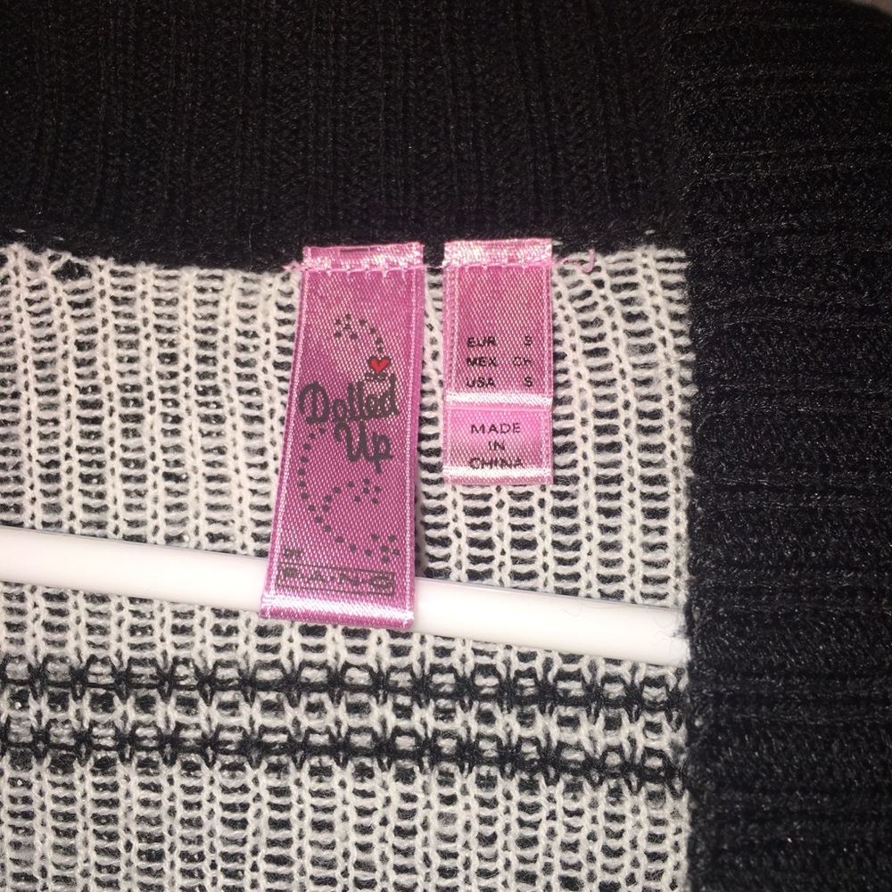 Cardigan - Picture 2 of 3